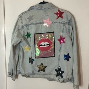 Detailed jean jacket